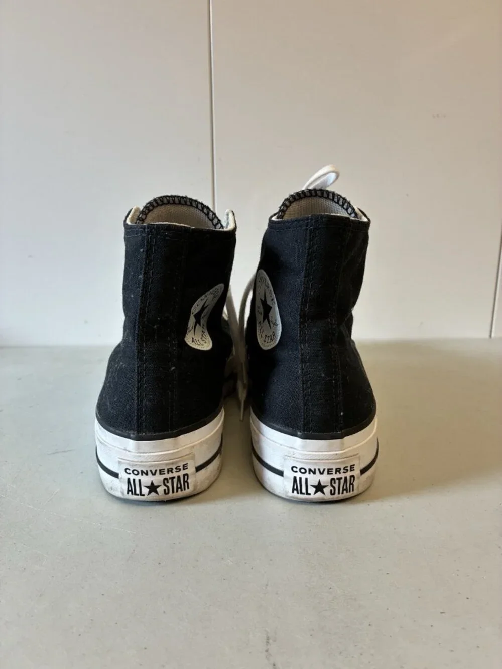 Converse Women's Chuck Taylor All Star Lifts High Top Black Size US 6.5